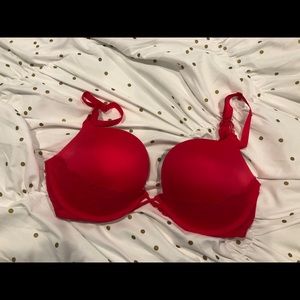 Victoria Secret 34DD Padded bra